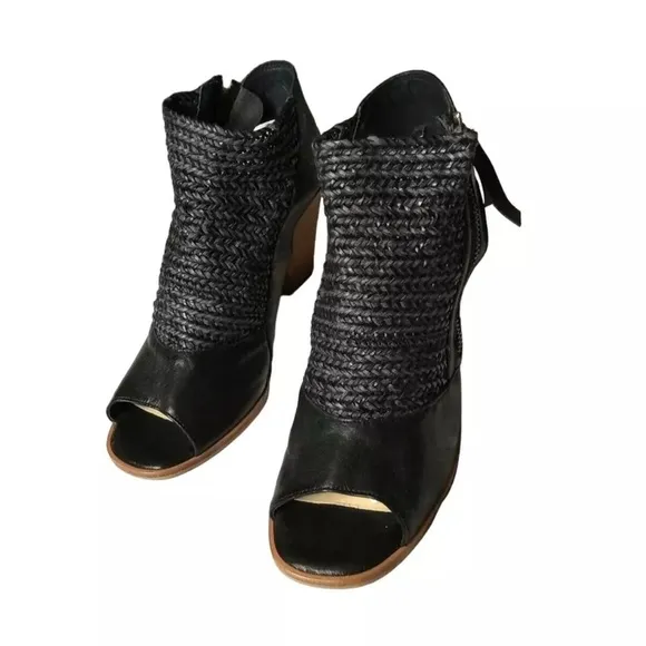 Paul Green Leilani Peep Toe Sandal -Black Woven Nubuck Leather Size 10.5
