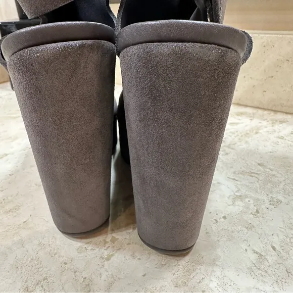 PEDRO GARCIA Gray Suede Platform Wedge Peep-Toe Ankle Boots🌸