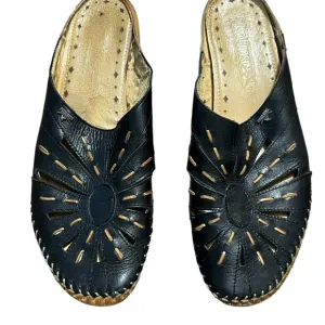 Pikolinos Slip on Shoes Leather Upper Mules One inch Heal Size 38 7.5 US