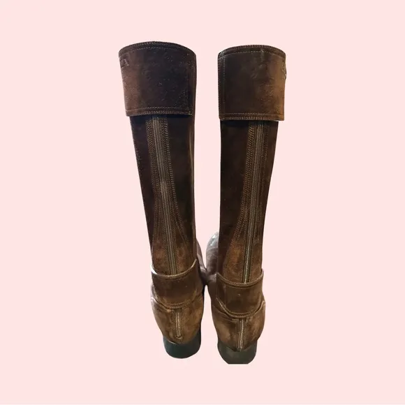 Prada Brown Heeled Boots with Elegant Design