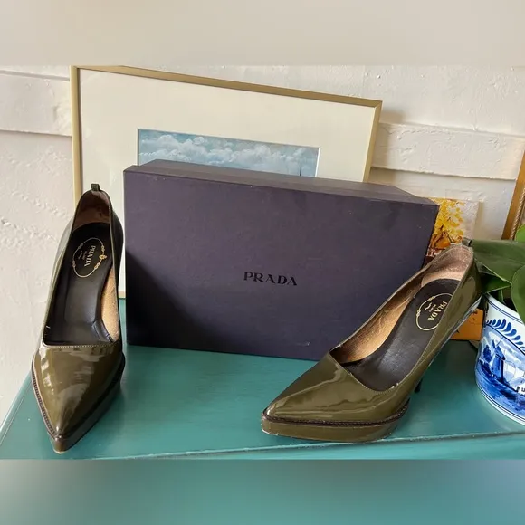 PRADA dark Olive green stilettos - 8 True to Size