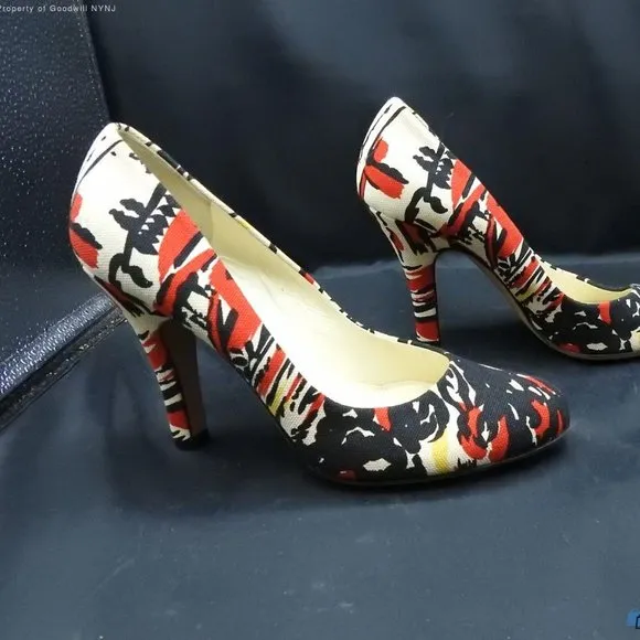 PRADA Printed artsy 3.75&quot; Pumps SZ 8.5 - LIKE NEW