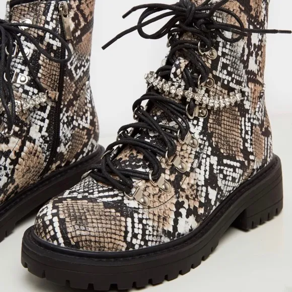 Pretty Little Thing Snake Diamante Detail Combat Ankle Boots Sz 9