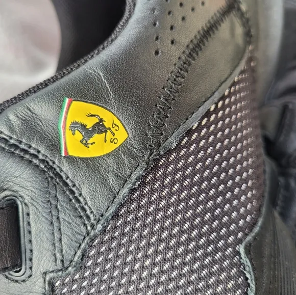 Puma Men's Black Ferrari Shoes