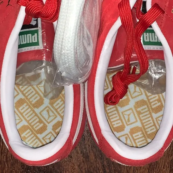 Puma suede size 11.5