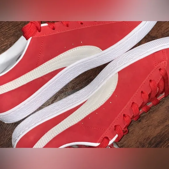 Puma suede size 11.5