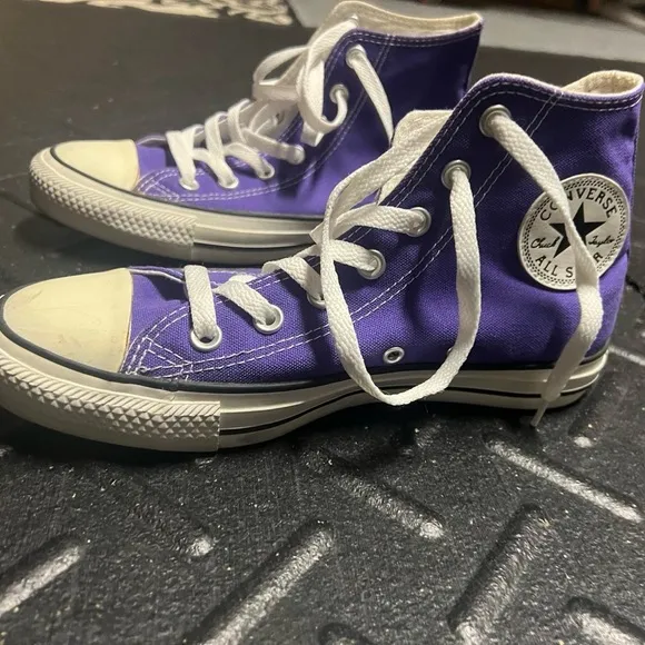 Purple High top converses