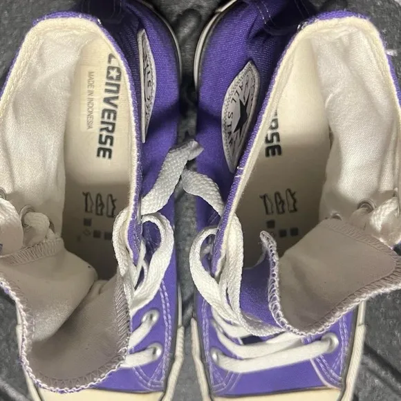 Purple High top converses