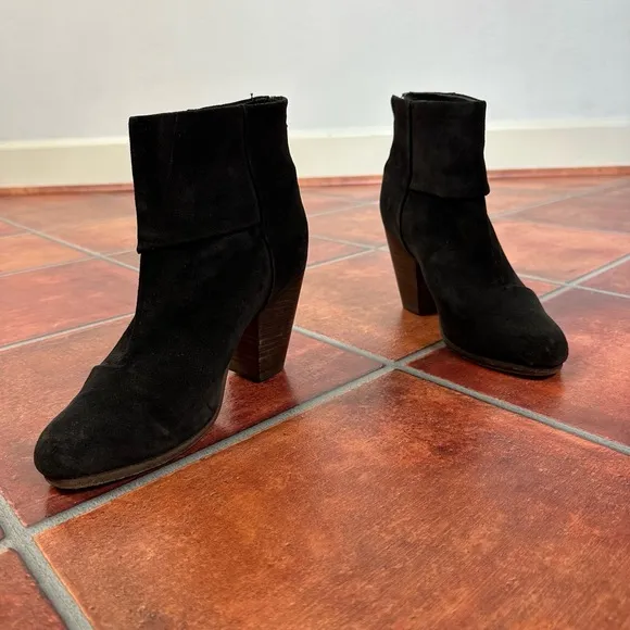 rag &amp; bone Classic Newbury Booties in Suede Leather Size 39