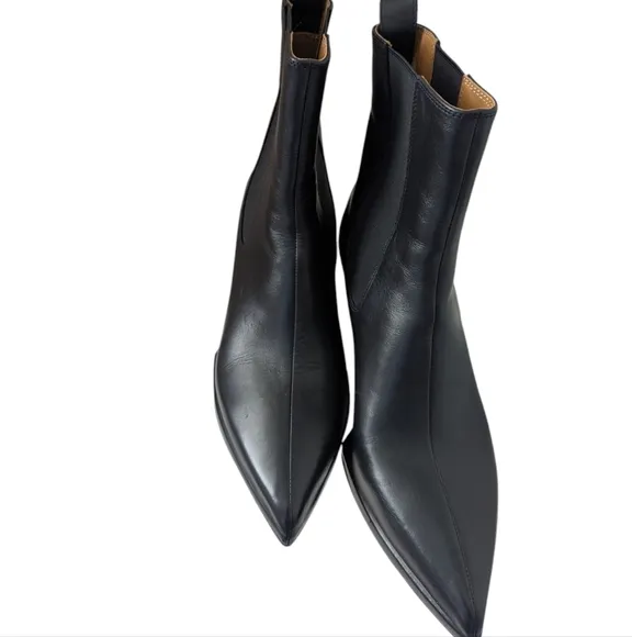Rag &amp; Bone Eclipse Black Leather Wedge Chelsea Boot.. Size 36, US 6