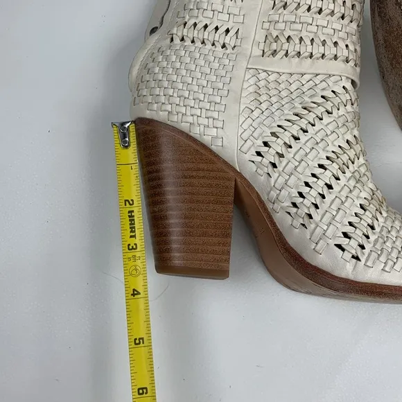 Rag &amp; Bone NY leather heeled Creme woven  Ankle Boots booties Size 36 Zip up