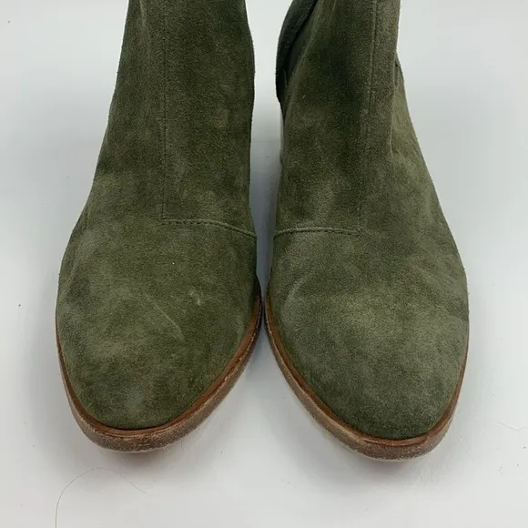 Rag &amp; Bone NY leather Suede Olive green Ankle Boots booties Size 36.5 Pull on