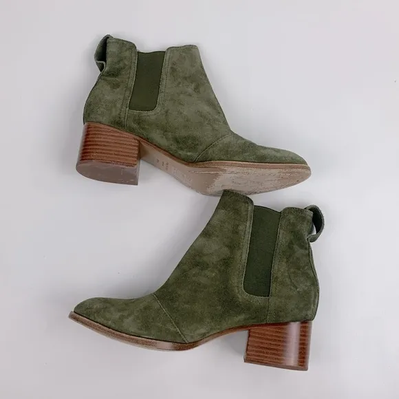 Rag &amp; Bone NY leather Suede Olive green Ankle Boots booties Size 36.5 Pull on
