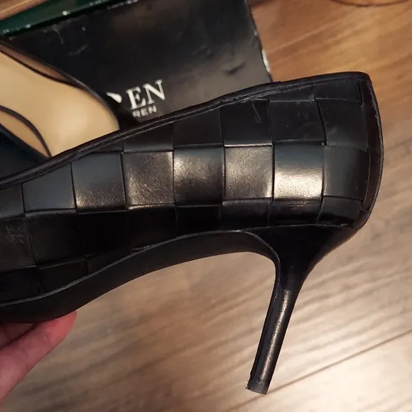 Ralph Lauren &quot;Lanette&quot; Shoes, Black Leather, Heels, Classic Pump. NIB, Size 7B