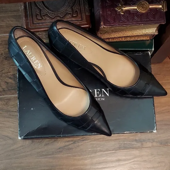 Ralph Lauren &quot;Lanette&quot; Shoes, Black Leather, Heels, Classic Pump. NIB, Size 7B