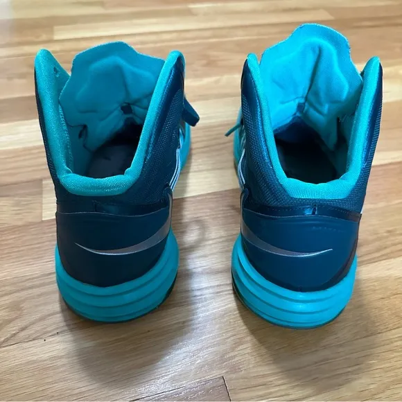 Rare Nike Hyperdunk 2012 Atomic Teal Men’s 9 Mid Top Basketball Shoes
