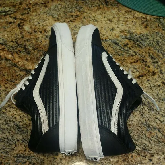 Rare Ribbed Vans Mens Black 500714 Lace Up Low Top Leather Shoes M 7 W 8.5
