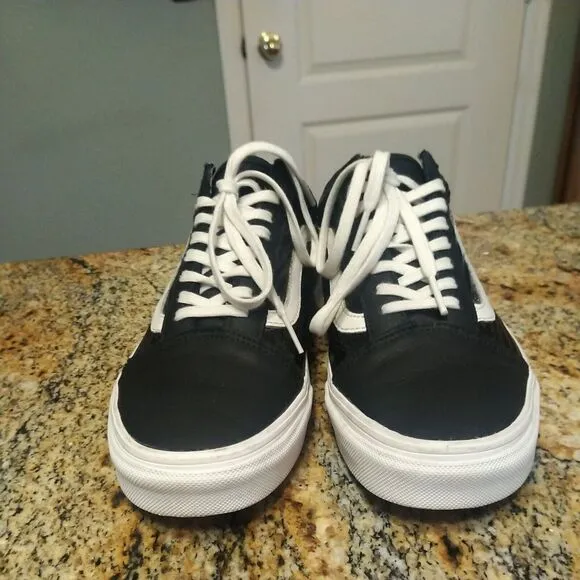 Rare Ribbed Vans Mens Black 500714 Lace Up Low Top Leather Shoes M 7 W 8.5