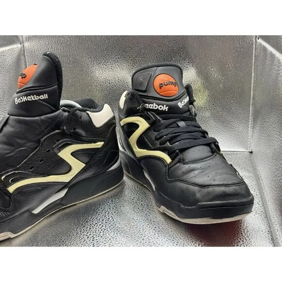 RARE 🚀 Size 9 - 2009 Reebok Pump Omni Zone II Dee Brown 4-J15298