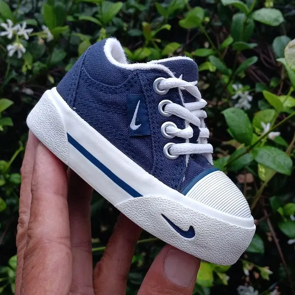Rare Vintage 90s Nike Baby Hermosa Canvas Size 2C #850154-411 Shoes