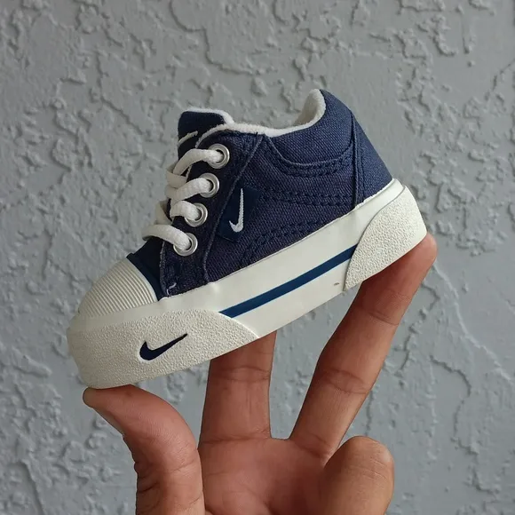 Rare Vintage 90s Nike Baby Hermosa Canvas Size 2C #850154-411 Shoes
