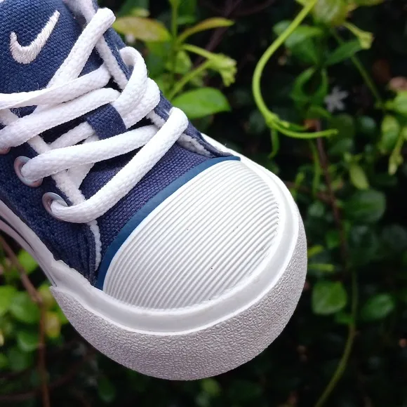 Rare Vintage 90s Nike Baby Hermosa Canvas Size 2C #850154-411 Shoes