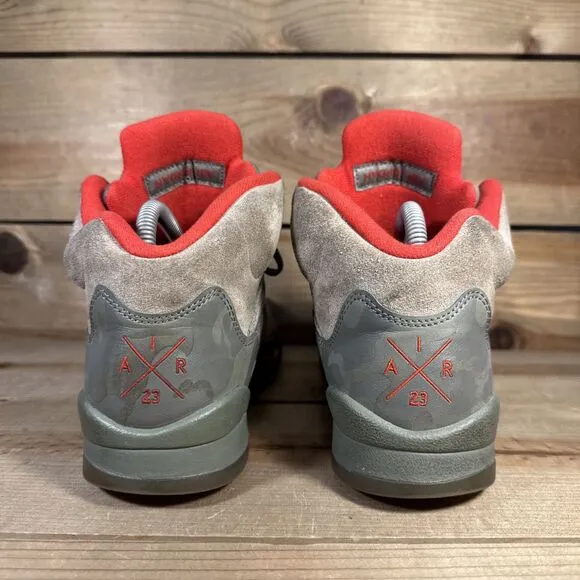 RARE Youth 7 / Women’s 8.5 Nike Air Jordan 5 GS “Camo” High Top Shoes 440888-051