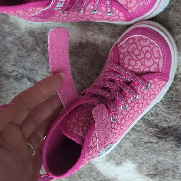 **RARE**Hello Kitty Girls Hot Pink Bow High Top Sneakers