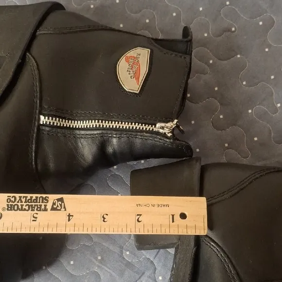 Red Wing Black Leather Ankle Boots with Silver Zipper size 8.5
