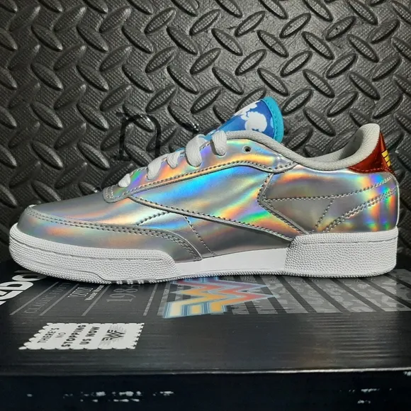 Reebok Classic Club C 85 &quot;Wonder Woman 1984&quot; VHS Size 4