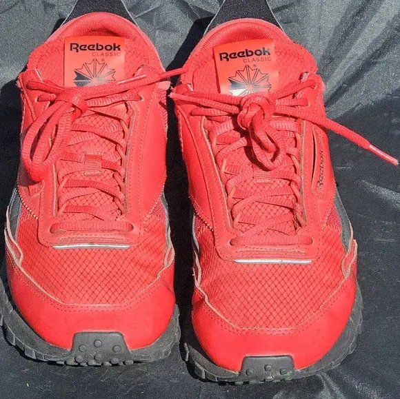 Reebok Classic Leather Legacy &quot;Street Sleigh&quot; GZ2752 RED/ BLACK MEN'S SHOE Sz 11