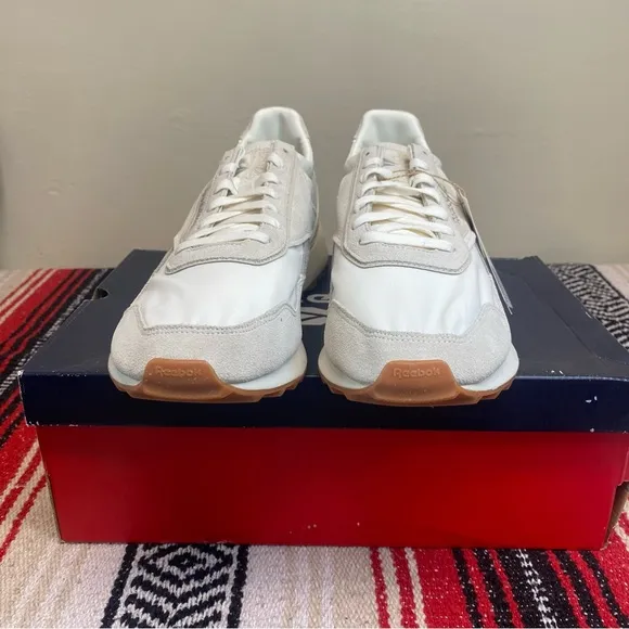 Reebok Mens G55275 Classic CL Legacy AZ Beige Chalk Stucco Running Shoe Size 13M