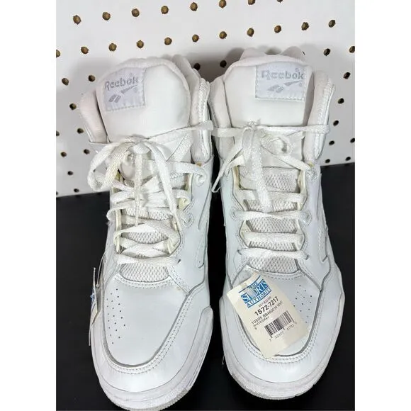 Reebok vintage Ultra Mid Basketball Shoes White  New No box size 9