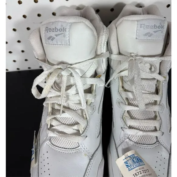 Reebok vintage Ultra Mid Basketball Shoes White  New No box size 9