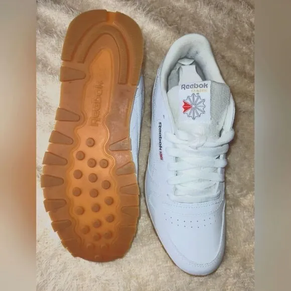 Reebok Classic Leather N/Core sz 5