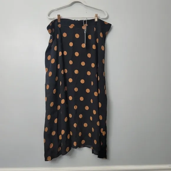 Refinity City Chic Fudge Spot Skirt