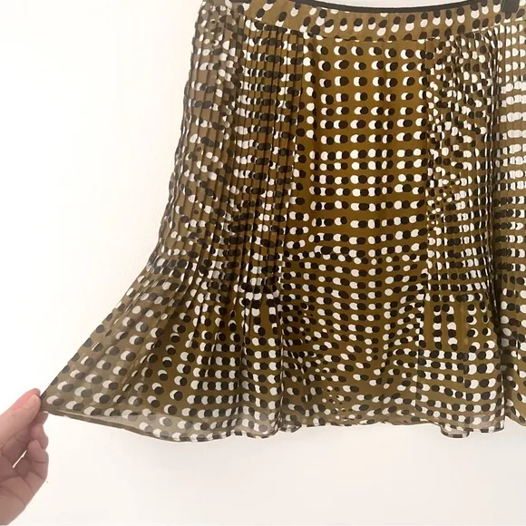 REISS Ellie Spot Print Flippy Skirt in Khaki
