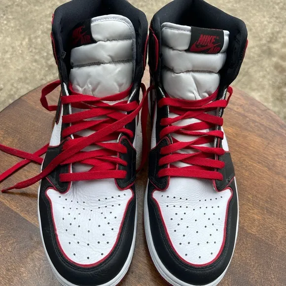 Retro Air Jordans Black and Red High-Top Sneakers