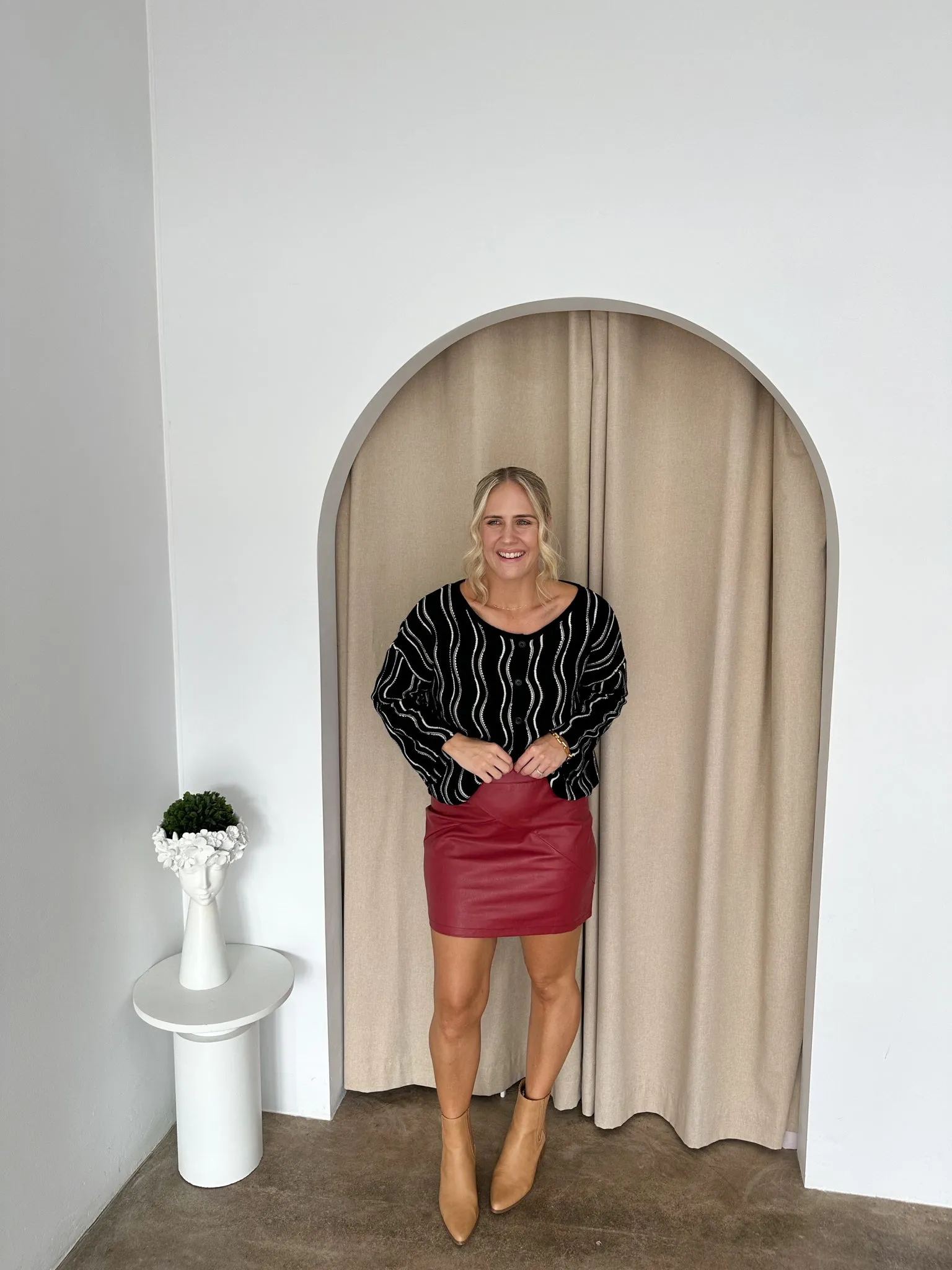 Romy Cardi -Black & White