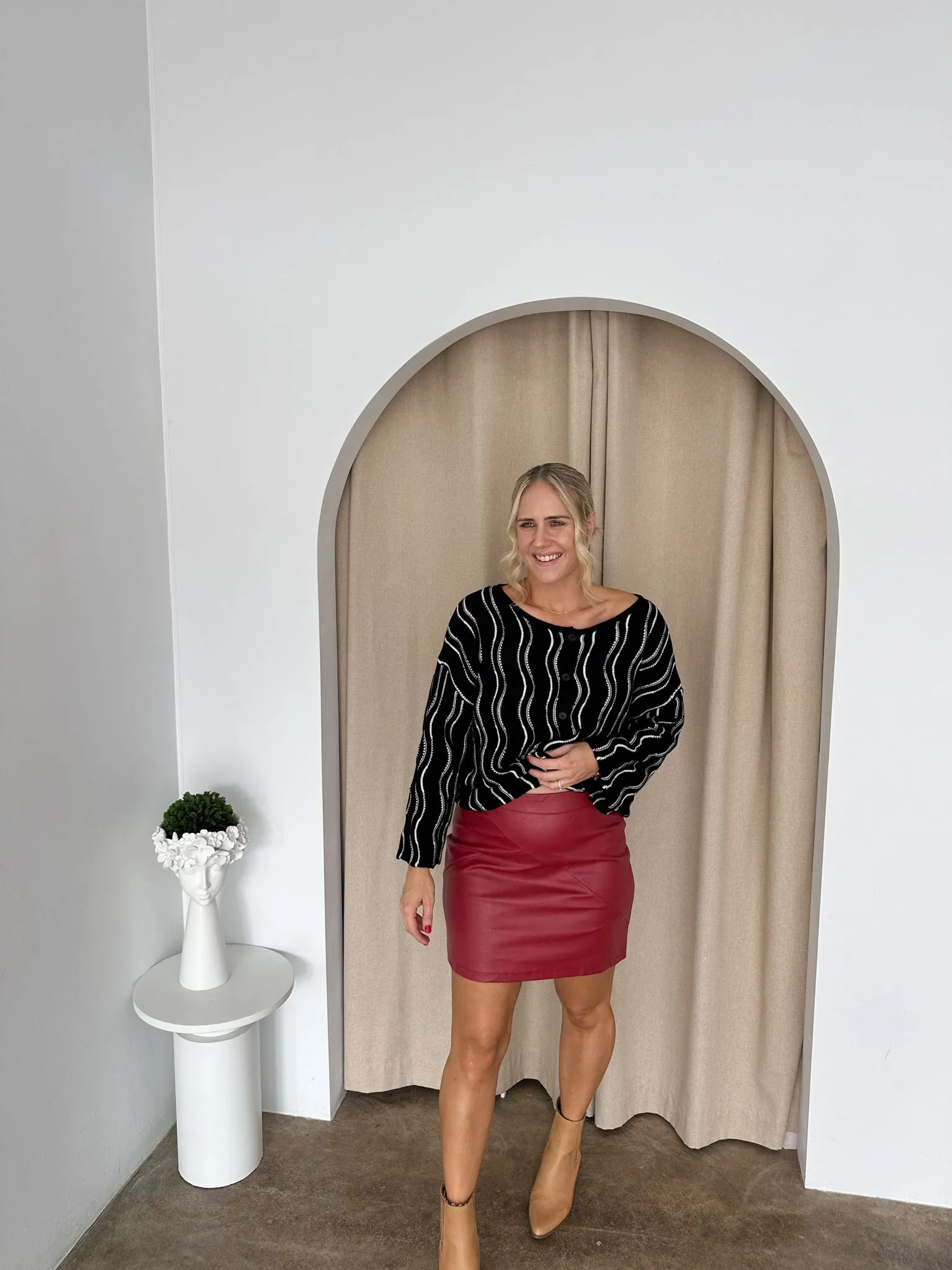 Romy Cardi -Black & White
