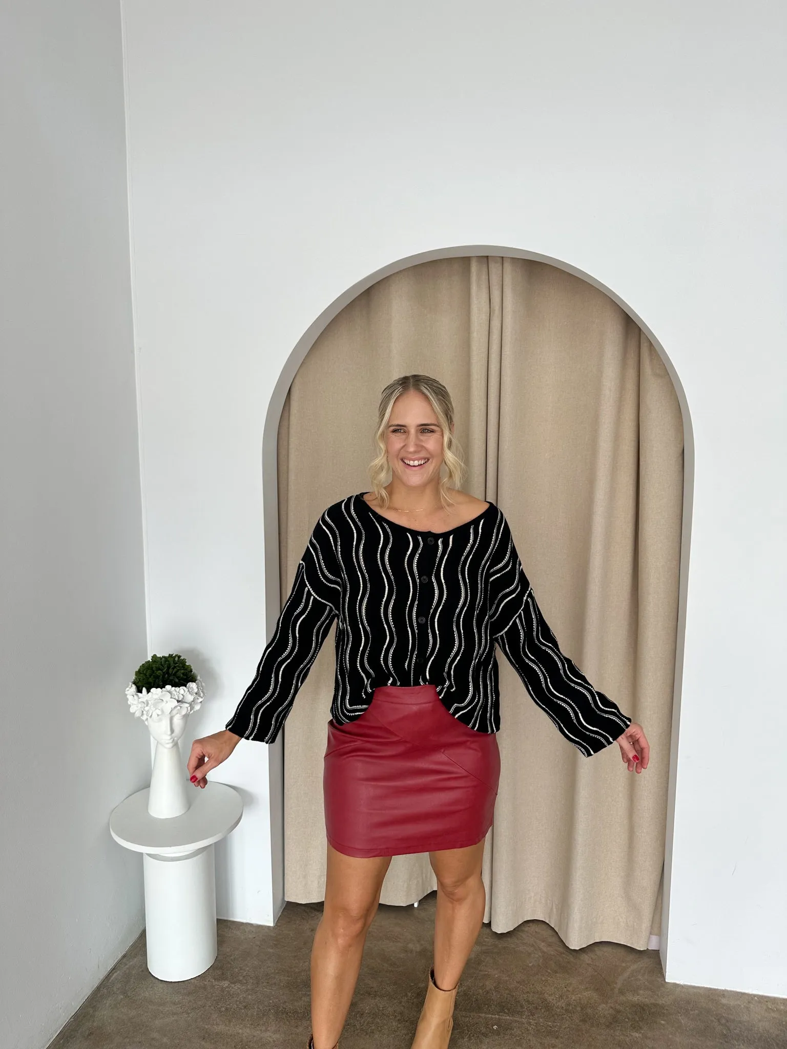 Romy Cardi -Black & White