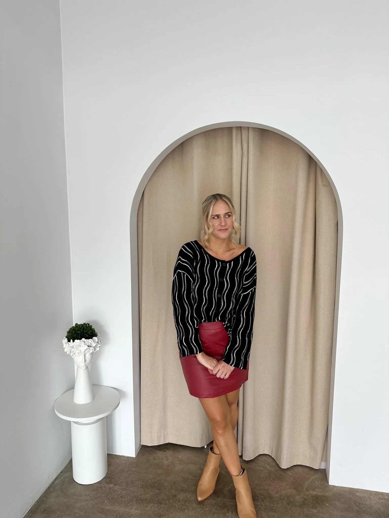 Romy Cardi -Black & White