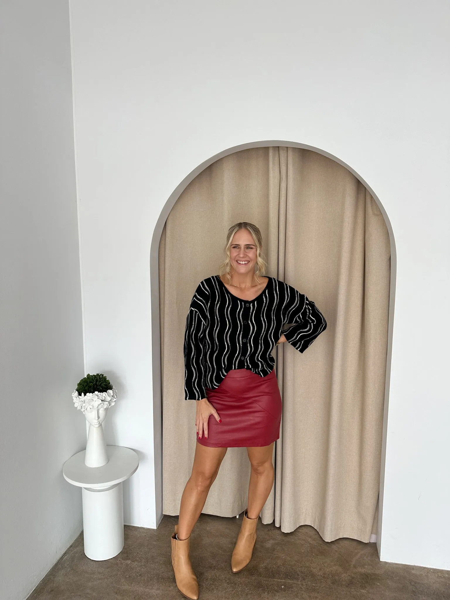 Romy Cardi -Black & White