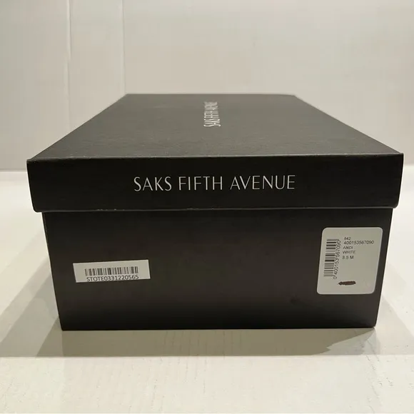 SAKS FIFTH AVENUE Round Toe-Strap Platform Leather Sandals Black &amp; White 8.5 NIB
