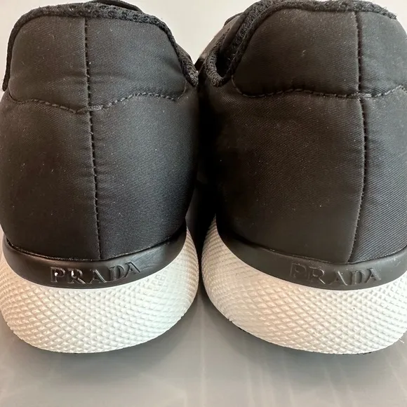 SALE PRADA Womens Trainers Shoes Black Size EU 39 with Original Box