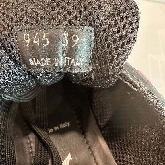 SALE PRADA Womens Trainers Shoes Black Size EU 39 with Original Box