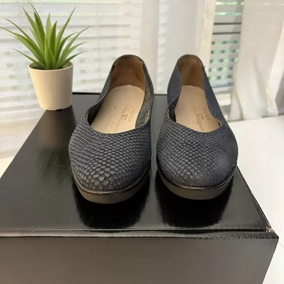 Salvatore Ferragamo Boutique Slip On Shoes Leather Reptile Print Made‎ Italy 6 M