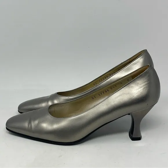 Salvatore Ferragamo Pumps Womens 6 B Metallic Silver Gray Leather Heels Vintage