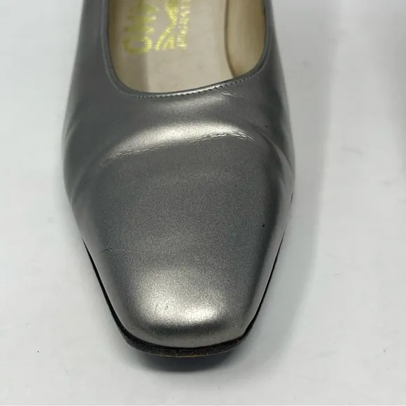 Salvatore Ferragamo Pumps Womens 6 B Metallic Silver Gray Leather Heels Vintage