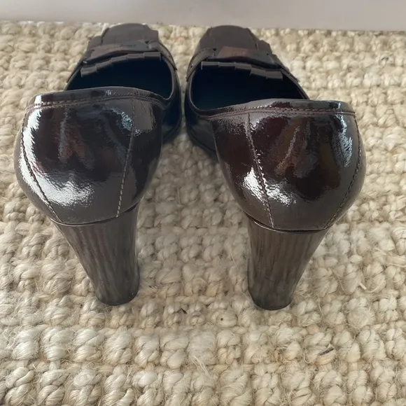 SALVATORE FERRAGAMO | vintage Women's Brown Leather Shoes